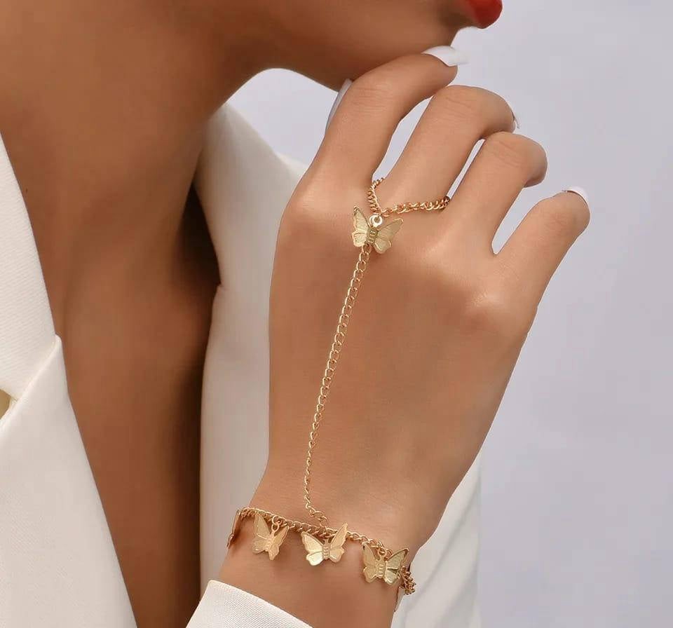 1 Pc Alloy Gold Plated Modern Butterfly Charm Bracelet